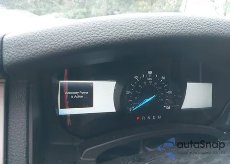 2015 Ford Expedition Limited z USA, uszkodzony, nr VIN 1FMJU1KT4FEF39024